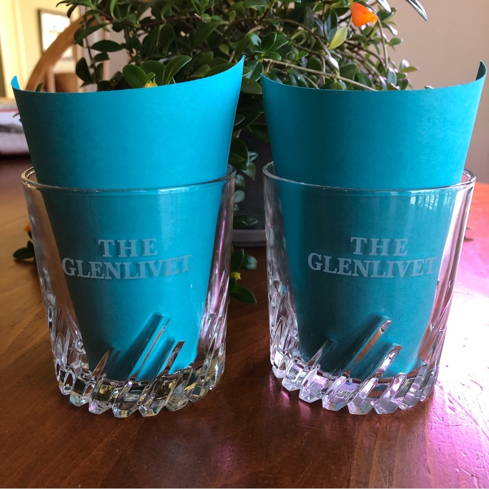 Two Glenlivet Matching Rocks Scotch Lowball Glass Glasses Set
